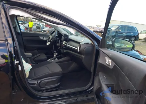 2024 Kia Forte Lxs из США, поврежденный, VIN 3KPF24AD1RE825837